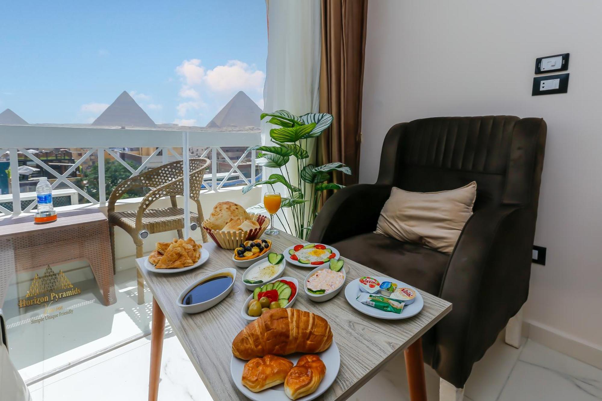 Horizon Pyramids View Inn Kafrat al Jabal Exterior photo
